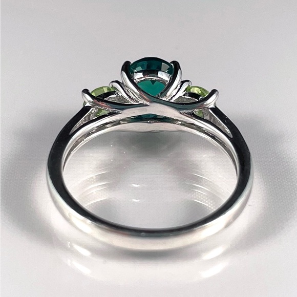 Art Nouveau-Inspired Sterling Silver Emerald and Peridot Ring, Size 6 - Picture 7 of 9